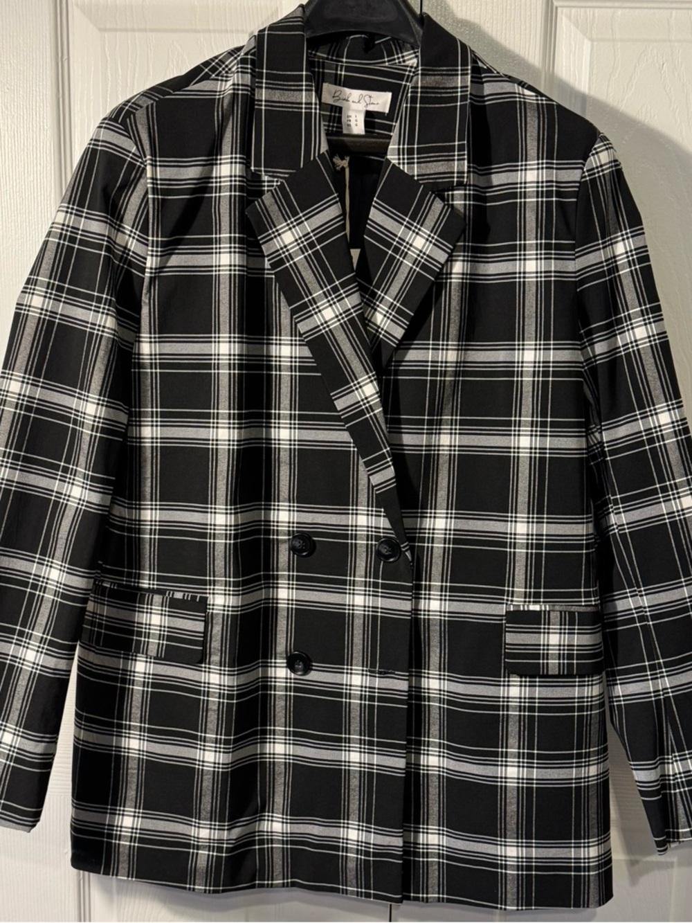 Black & White Plaid Double-Breasted Blazer and Matching Pants Size L NWT